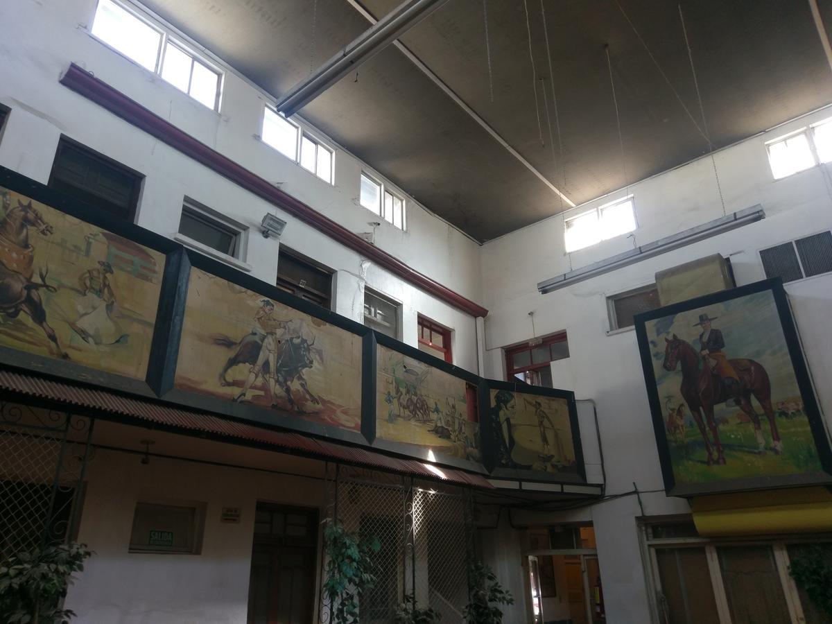 Hotel Centro Viajero Chihuahua Kültér fotó